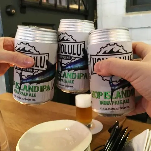 ホノルル・ビアワークスのIPAで乾杯