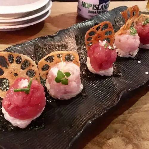 近海マグロとコナ産カンパチのポキ寿司